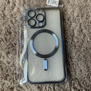 iPhone 13 pro magnetic phone case